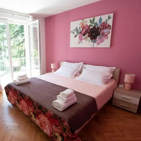 アパート Lapad Cove *