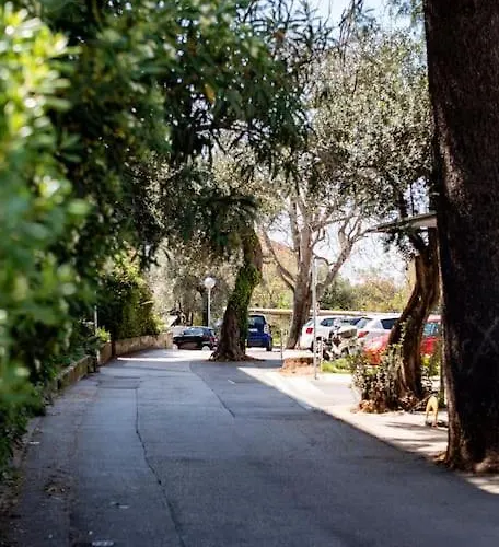 Lapad Cove Дубровник