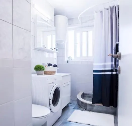 Lapad Cove Апартаменты